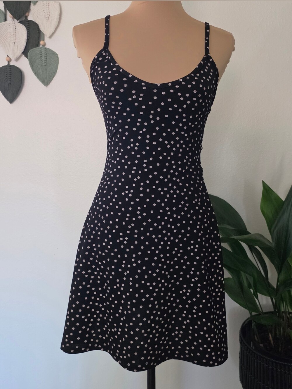 Women's Missguided Polka Dot Fit And Flare Dress - Size 6